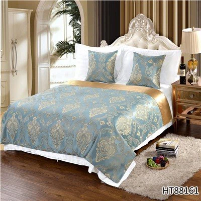 Розкид ліжка в готелі